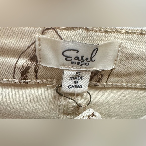 Easel Beige Denim Pants with Wester Print - Picture 5 of 5